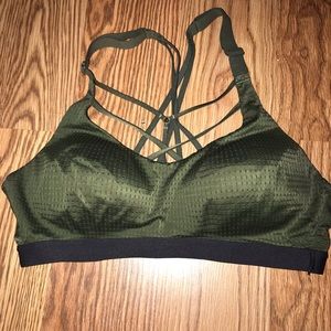 VS sports bra